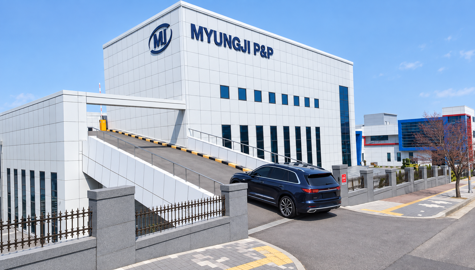 명지피앤피 2층 주차장 진입 경사로